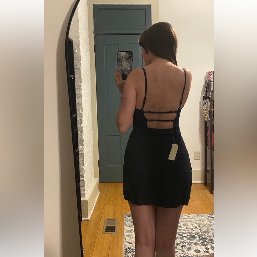 Abercrombie & Fitch Black Mini Dress - Picture 3 of 7